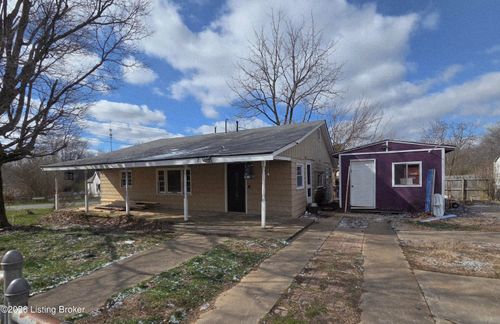 170 Horseshoe Ct, Radcliff, KY, 40160-9705 | Card Image