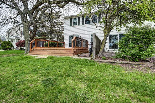 19824 Irongate Ct, Condo with 3 bedrooms, 3 bathrooms and null parking in Northville Township MI | Image 45