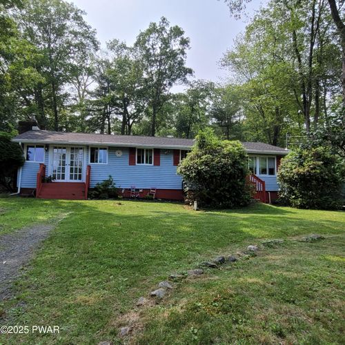 117 W Shore Dr, Dingmans Ferry, PA, 18328-4257 | Card Image
