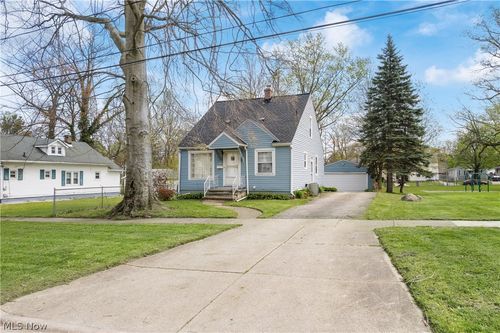 1037 Hardesty Boulevard, Akron, OH, 44320 | Card Image