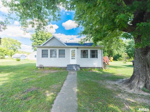 102 Adams St, Kingston Mines, IL, 61539-9843 | Card Image