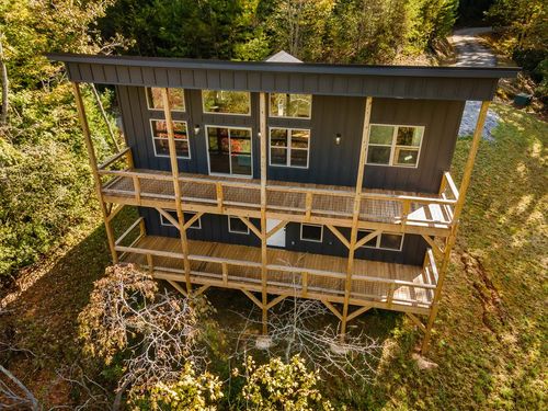 390 Fiddlers Way, Brasstown, NC, 28902 | Card Image