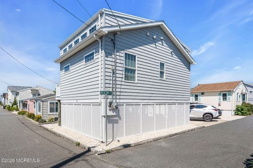 210 Gull Ln, Lavallette, NJ, 08735-1411 | Card Image