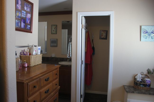392 E Lake Ave, House other with 4 bedrooms, 2 bathrooms and null parking in Eagle Nest NM | Image 26