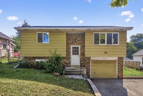 1664 Orange Ave E, Saint Paul, MN, 55106-2313 | Card Image