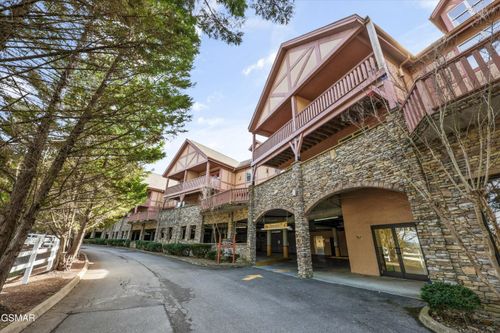 unit-3212-830 Golf View Boulevard, Pigeon Forge, TN, 37863 | Card Image