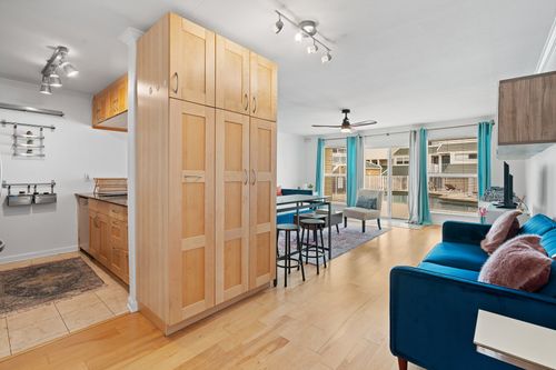 8-1818 S Lakeshore Blvd, Austin, TX, 78741-1245 | Card Image