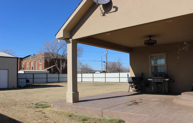 113 N Talley Ave, House other with 4 bedrooms, 3 bathrooms and null parking in Happy TX | Image 32