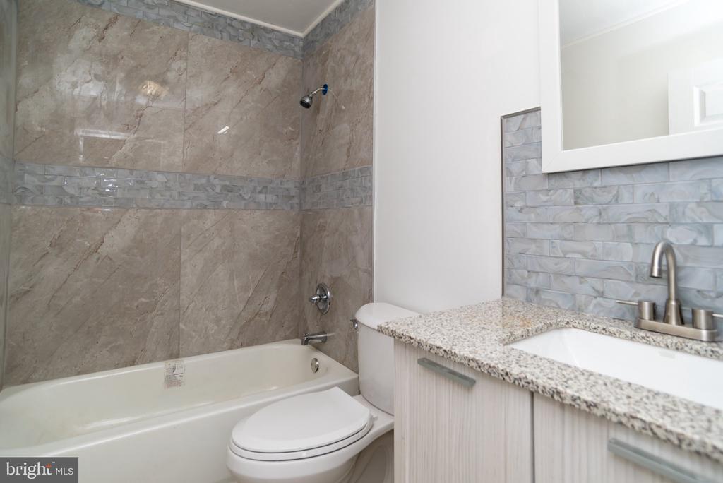 Residential in FAIRLESS HILLS 5