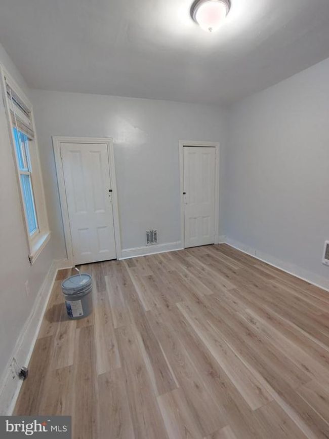 1321 W Auburn St, Townhouse with 2 bedrooms, 1 bathrooms and null parking in PHILADELPHIA PA | Image 5