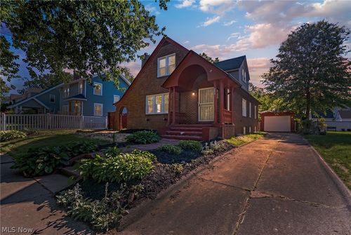 650 S Sunset View Dr, Akron, OH, 44320 | Card Image