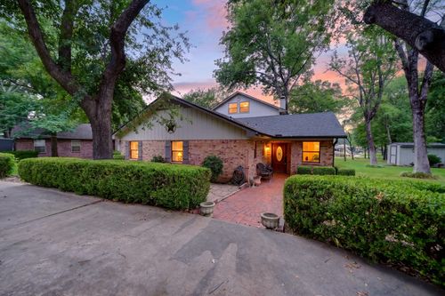 120 Turners Cir, Mabank, TX, 75156-6873 | Card Image