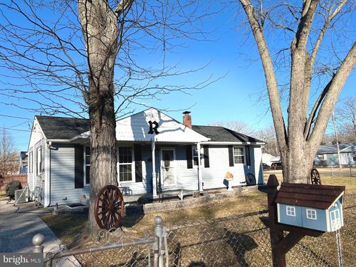 518 Edward Ln, VINELAND, NJ, 08360-2825 | Card Image