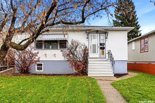 2059 Pasqua Street, Regina, SK, S4T4M1 | Card Image