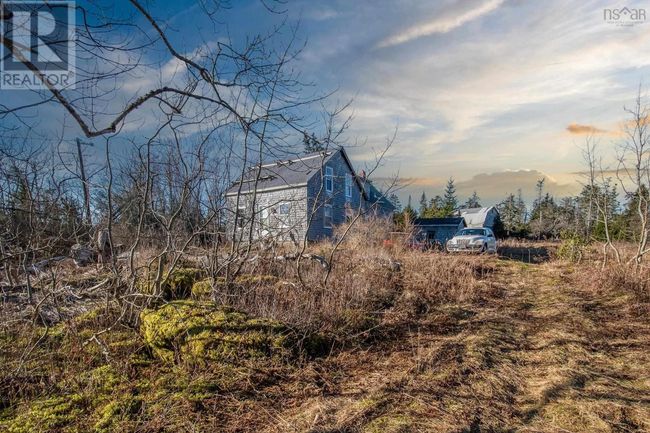 27879 Highway 7, House other with 6 bedrooms, 1 bathrooms and null parking in Moser River NS | Image 17