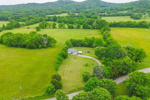 410 Sinking Creek Rd, Petersburg, TN, 37144-8531 | Card Image