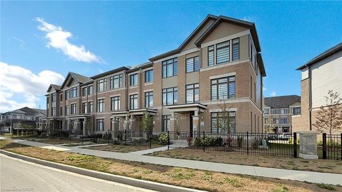 {{alt}} | Card Image