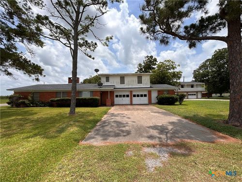 614 Apollo Dr, Edna, TX, 77957-3259 | Card Image