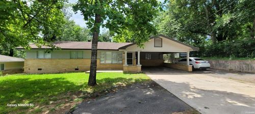 2004 7th St, Hot Springs, AR, 71913-5861 | Card Image