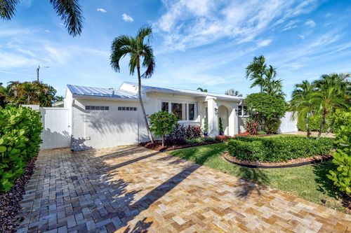 339 Putnam Ranch Rd, West Palm Beach, FL, 33405-3221 | Card Image