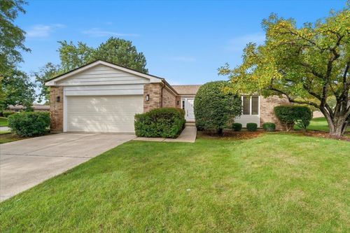 4568 Lindenwood Ln, Northbrook, IL, 60062-1034 | Card Image