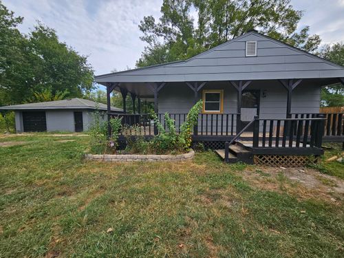 292 S Oak Ave, Sparta, MO, 65753-8201 | Card Image