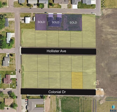 208 Colonial Dr, Salem, SD, 57058 | Card Image