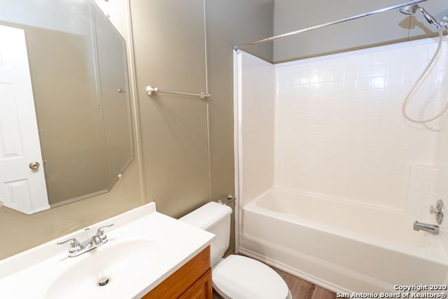 227 Private Road 3531, House other with 3 bedrooms, 2 bathrooms and null parking in Hondo TX | Image 8