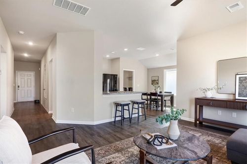 20344 W 193rd Ter, Spring Hill, KS, 66083-8497 | Card Image