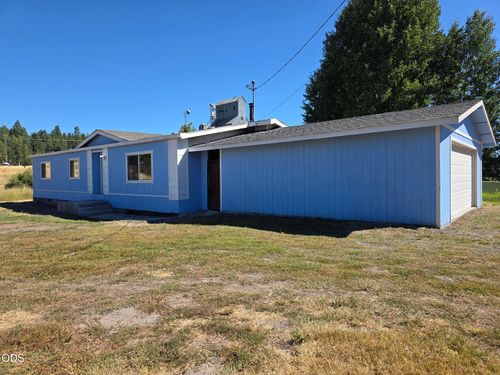 315 N Baker St, Chiloquin, OR, 97624-4004 | Card Image