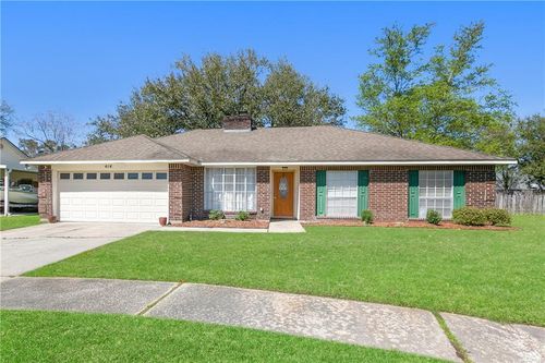 414 Longleaf Dr, Slidell, LA, 70458-1711 | Card Image