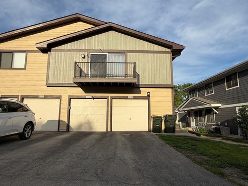 6254-6254 Kit Carson Drive, Hanover Park, IL, 60133 | Card Image