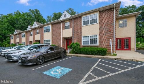 1047 Millcreek, FEASTERVILLE TREVOSE, PA, 19053 | Card Image