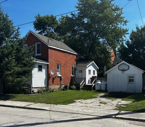 59 3rd Ave Sw, Chesley, ON, N0G1L0 | Card Image