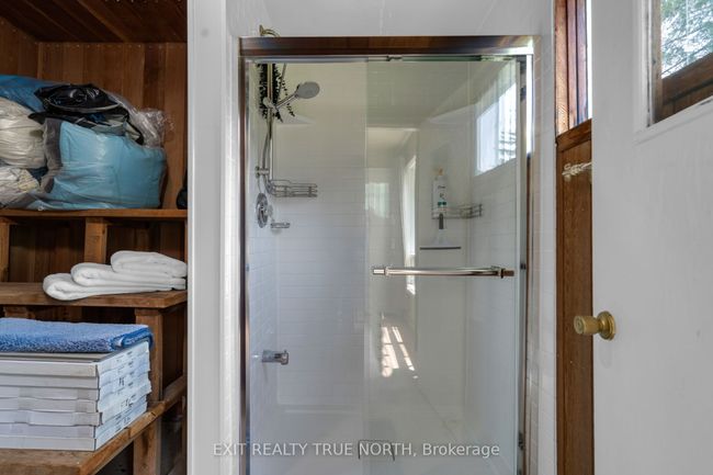 22 Cardinal Dr, House other with 3 bedrooms, 2 bathrooms and 20 parking in Woodville ON | Image 35