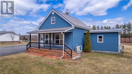 69 Young Rd, Pennfield, NB, E5H1Z2 | Card Image