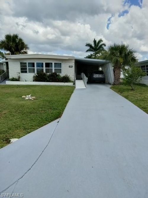 519 Riviera Blvd E, NAPLES, FL, 34112-9104 | Card Image