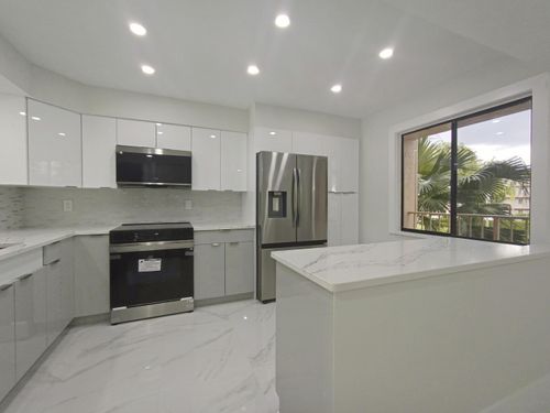 207-7280 Amberly Ln, Delray Beach, FL, 33446-2960 | Card Image