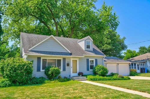 7107 North Ave, Middleton, WI, 53562-2740 | Card Image