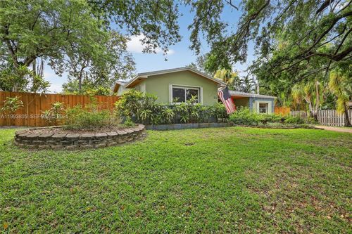 2006 N 38th Ave, Hollywood, FL, 33021-4327 | Card Image