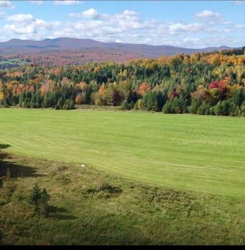 254 Airport Rd, Lyndonville, VT, 05851-8986 | Card Image