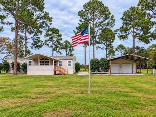 10190 Se County Road 319, TRENTON, FL, 32693-2654 | Card Image