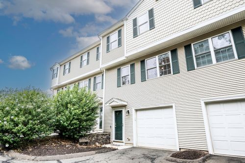 apt-3-396 Main St, Wallingford, CT, 06492-6211 | Card Image