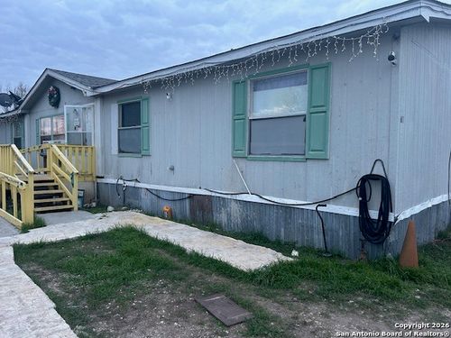 3348 Rabel Rd, San Antonio, TX, 78221-5270 | Card Image