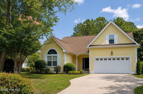 621 Riverwood Dr Se, Bolivia, NC, 28422-7695 | Card Image