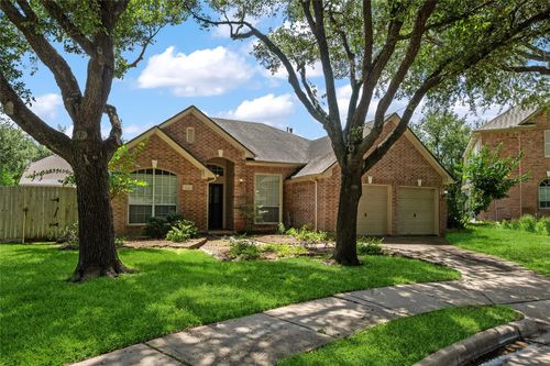12211 Oyster Cove Ct, Stafford, TX, 77477-2268 | Card Image