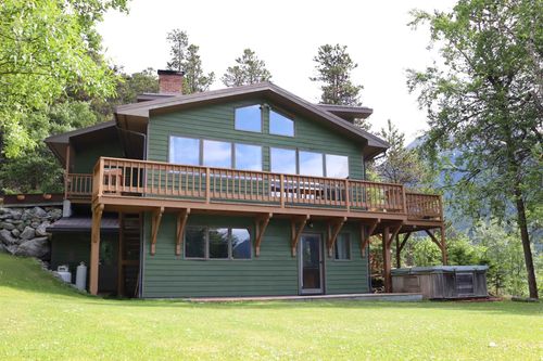 1 Ragged Ass Rd, Skagway, AK, 99840-2724 | Card Image
