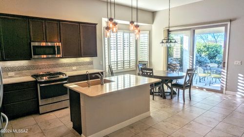 61236 E Arbor Basin Rd, Oracle, AZ, 85623-7427 | Card Image