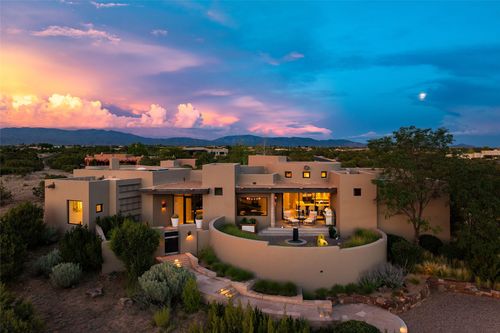 4 Basin View Ct, Santa Fe, NM, 87506-7700 | Card Image