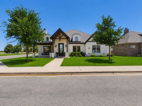 607 Buckingham Ave, Wolfforth, TX, 79382-3225 | Card Image